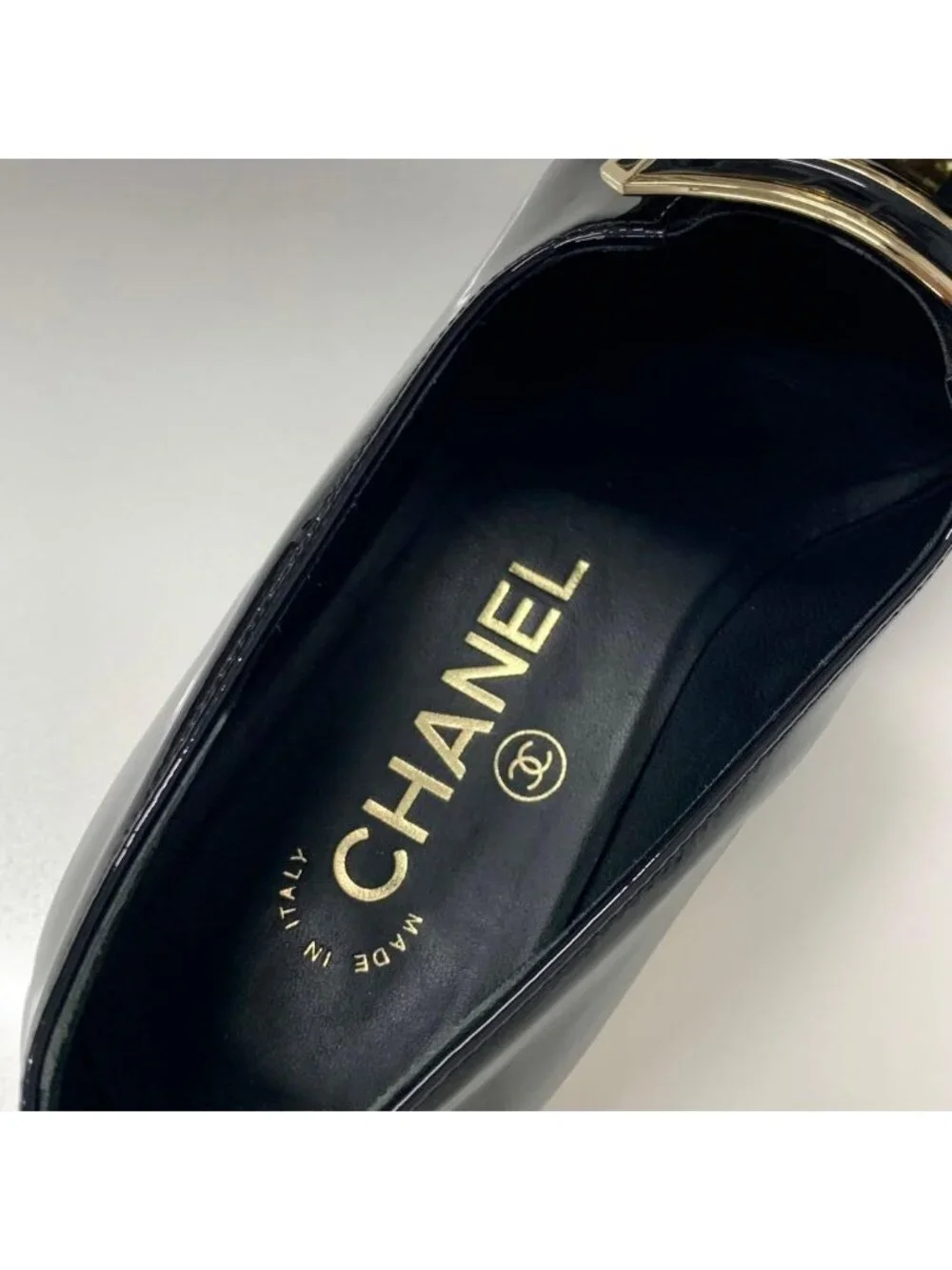 Chanel CC Logo Patent Loafers Black Gold